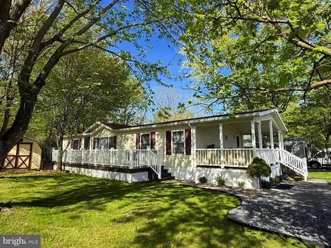 3450 Mountain Rd #M25, Hamburg, PA 19526