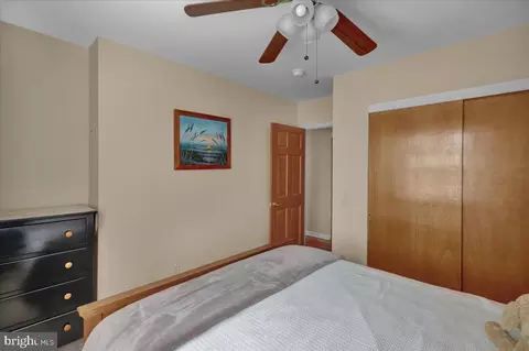 Bedroom - 820 Lorane Rd, Reading, PA 19606 photo 3 of 8