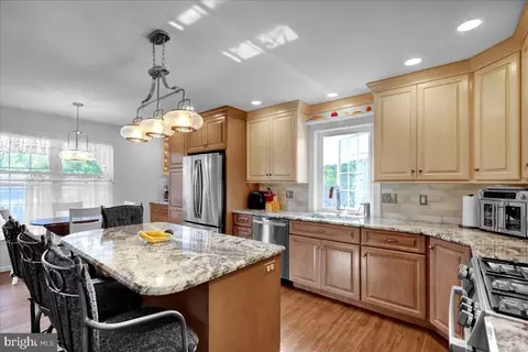 4 Kantner Ln S, Reading, PA 19607 photo 3