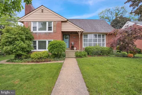 806 Penndale Ave, Reading, PA 19606