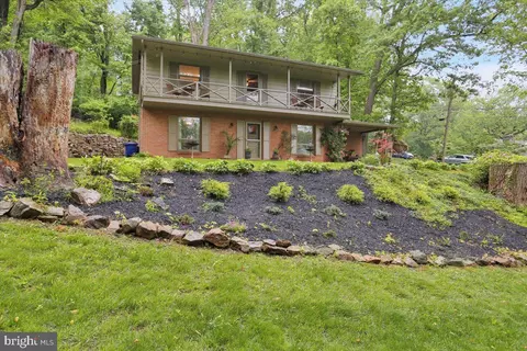 3455 Pine Ave, Reading, PA 19606