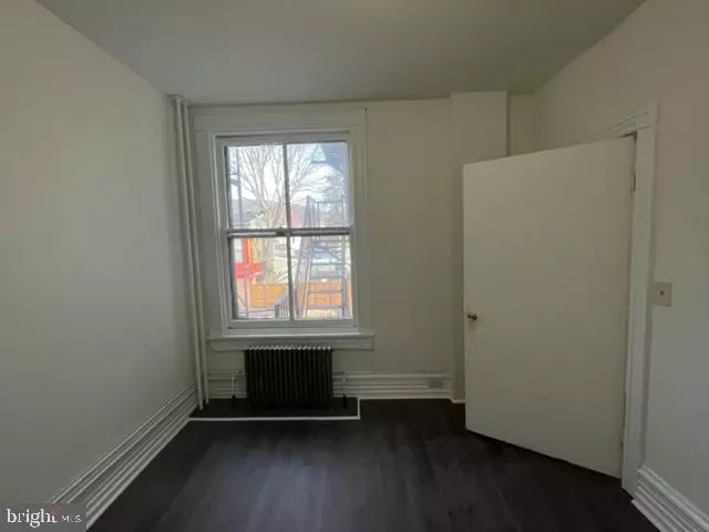 Bedroom - 113 S 8th St, Reading, PA 19602 photo 1 of 1