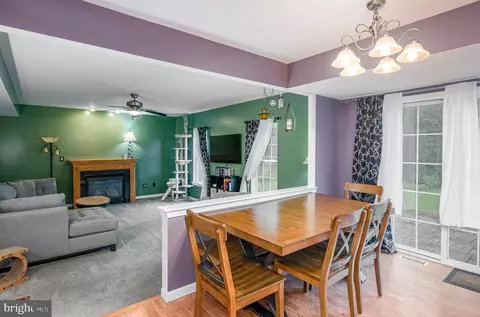 Dining - 3405 Mohawk Dr, Reading, PA 19608 photo 2 of 2