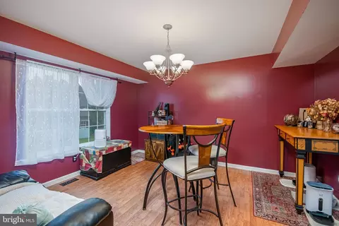 Dining - 3405 Mohawk Dr, Reading, PA 19608 photo 1 of 2