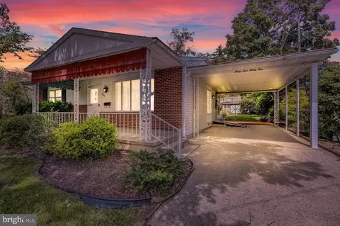3431 Earl St, Reading, PA 19605