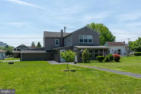 334 Windsor St, Wyomissing, PA 19610