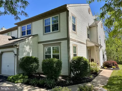 139 Wellington Ct, Reading, PA 19606