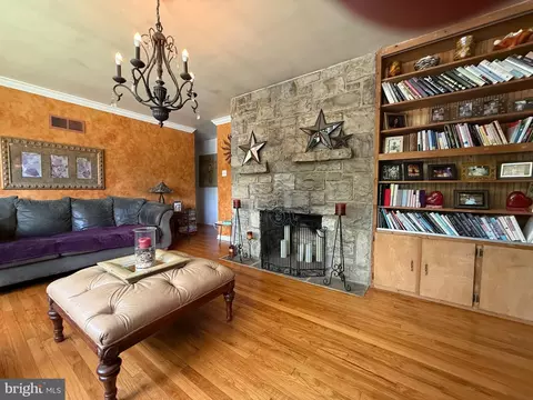 Living - 300 Stevens Ave, Reading, PA 19608 photo 1 of 3