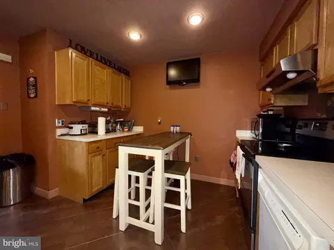 Kitchen - 300 Stevens Ave, Reading, PA 19608 photo 2 of 3