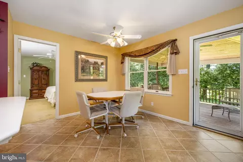 2909 Cotswold Rd, Reading, PA 19608 photo 13