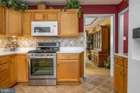 2909 Cotswold Rd, Reading, PA 19608 photo 10