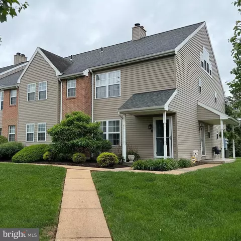 208 Kelly Ct, Reading, PA 19610