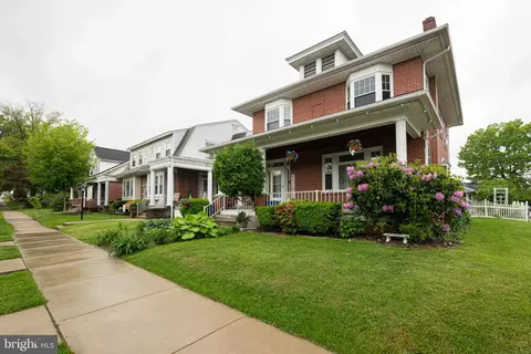 116 N Brobst St, Shillington, PA 19607