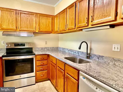 Kitchen - 6 B Olympic Dr, Reading, PA 19607 photo 1 of 2