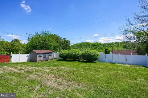 1336 Commonwealth Blvd, Reading, PA 19607 photo 36