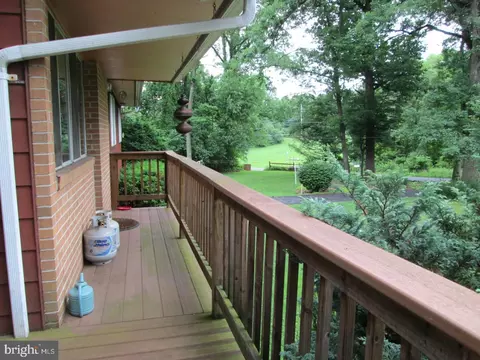 90 Wanner Rd, Reading, PA 19606 photo 8