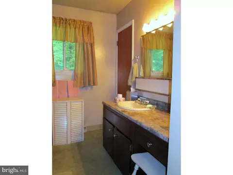 90 Wanner Rd, Reading, PA 19606 photo 17