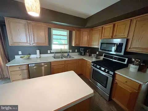 Kitchen - 3603 Regency Dr, Reading, PA 19608 photo 3 of 3
