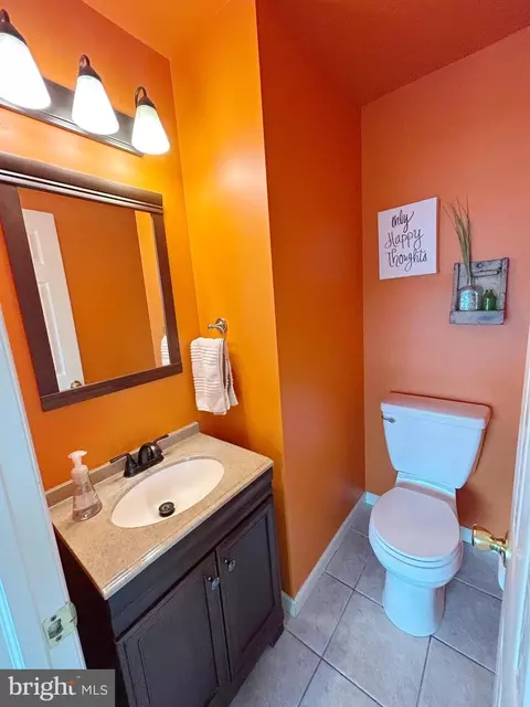 Bath - 3603 Regency Dr, Reading, PA 19608 photo 1 of 3