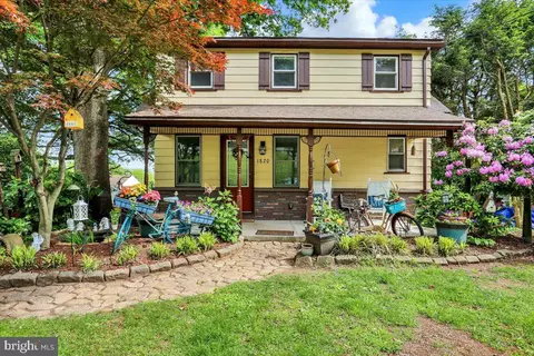 1820 Liggett Ave, Reading, PA 19607