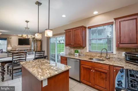 310 Valley Ct, Reading, PA 19608 photo 13