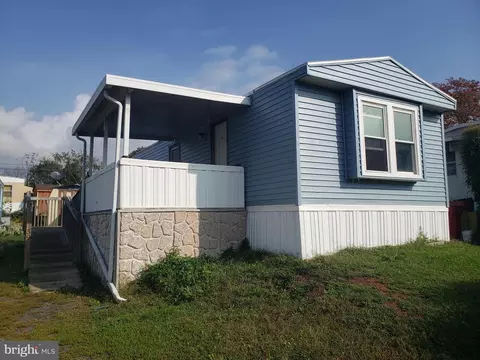 59 Keystone Rd, Reading, PA 19606 photo 1