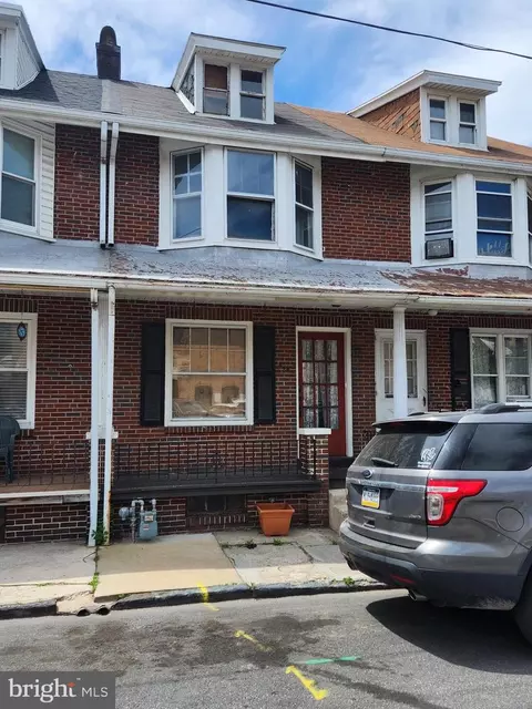 444 Moss St, Reading, PA 19604