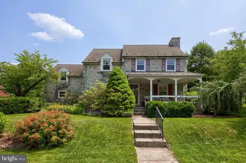 2700 Cumberland Ave, Reading, PA 19606