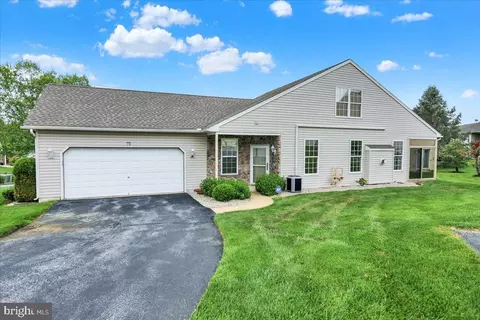 75 Turning Leaf Way, Reading, PA 19605