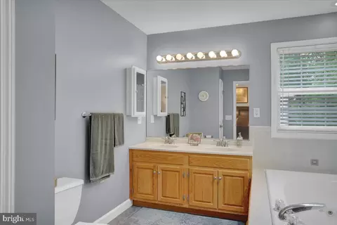 1526 Huron Dr, Reading, PA 19608 photo 16