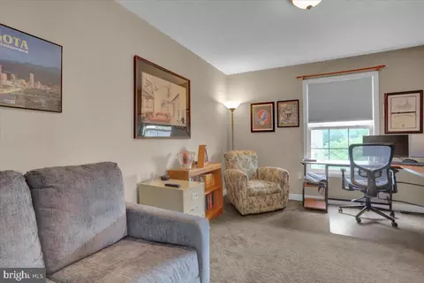 1526 Huron Dr, Reading, PA 19608 photo 18