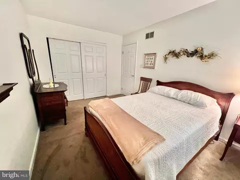 19 Warwick Ct, Reading, PA 19606 photo 28