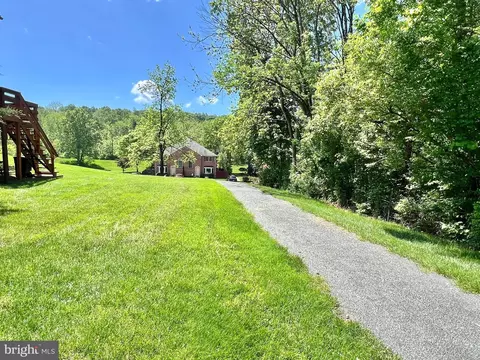 19 Warwick Ct, Reading, PA 19606 photo 48
