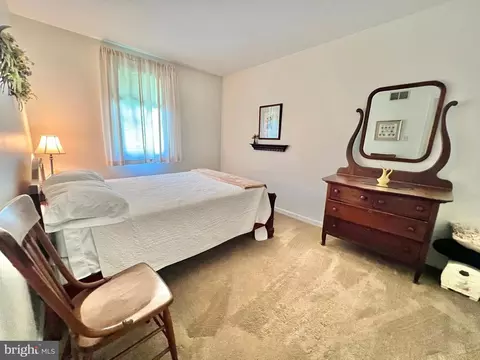19 Warwick Ct, Reading, PA 19606 photo 27