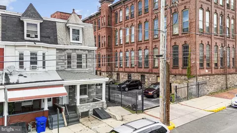 1049 Marion St, Reading, PA 19604