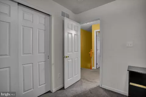 Entry Way - 69 Calais Dr, Reading, PA 19605 photo 2 of 3