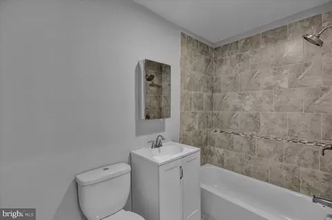 918 Spring St, Reading, PA 19604 photo 21
