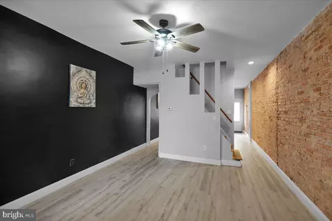 918 Spring St, Reading, PA 19604 photo 9