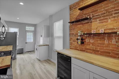 918 Spring St, Reading, PA 19604 photo 12