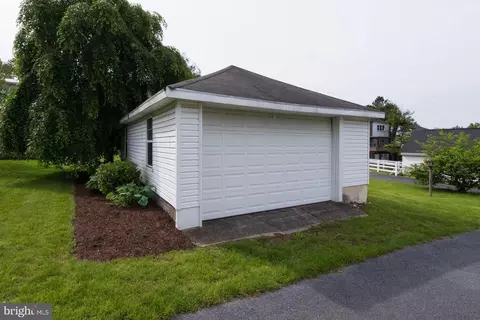 40 Walnut St, Reading, PA 19606 photo 4