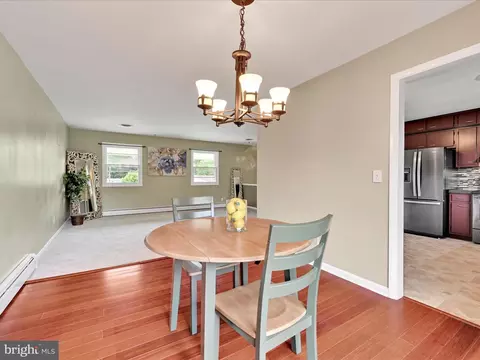 Dining - 315 Morrison Rd, Reading, PA 19601 photo 2 of 2