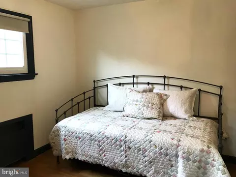 38 Spruce St, Reading, PA 19607 photo 34