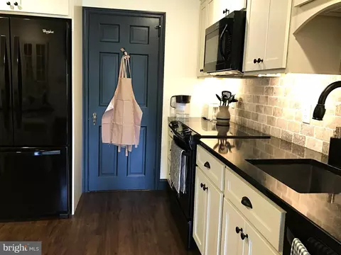 38 Spruce St, Reading, PA 19607 photo 19