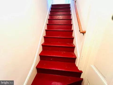 Entry Way - 3394 State Hill Rd, Reading, PA 19608 photo 9 of 11