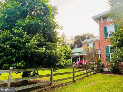 Exterior - 3394 State Hill Rd, Reading, PA 19608 photo 7 of 19