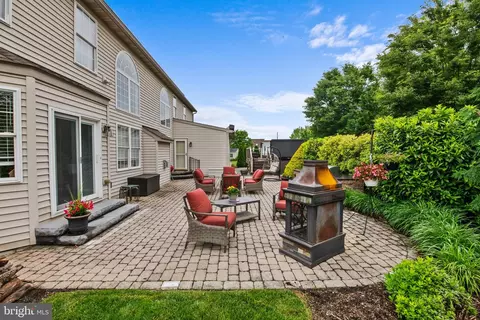 Exterior - 58 Pacific Ave, Reading, PA 19608 photo 8 of 14