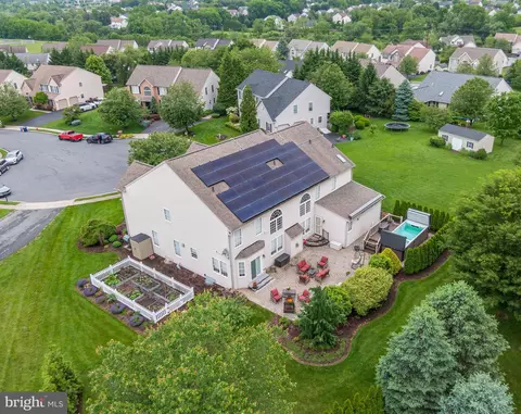 View/Area - 58 Pacific Ave, Reading, PA 19608 photo 7 of 8