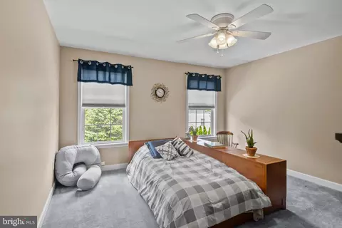 Bedroom - 58 Pacific Ave, Reading, PA 19608 photo 5 of 7