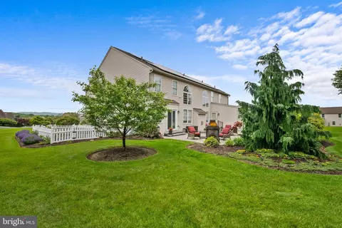 Exterior - 58 Pacific Ave, Reading, PA 19608 photo 12 of 14