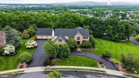 1013 Conifer Rd, Leesport, PA 19533